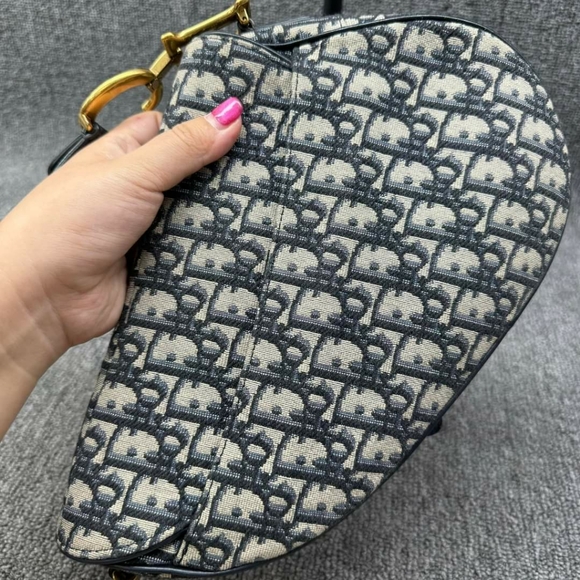 100% Authentic DIOR Saddle Cloth Crossbody bag - Picture 3 of 16